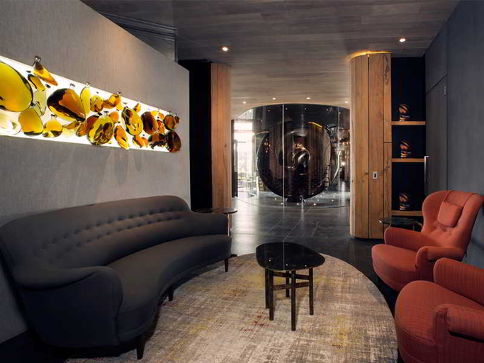 Public Area 5, Ellerman House, City of Cape Town