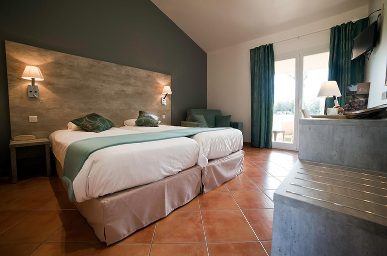 Bedroom 2, San Giovanni, Corse-du-Sud