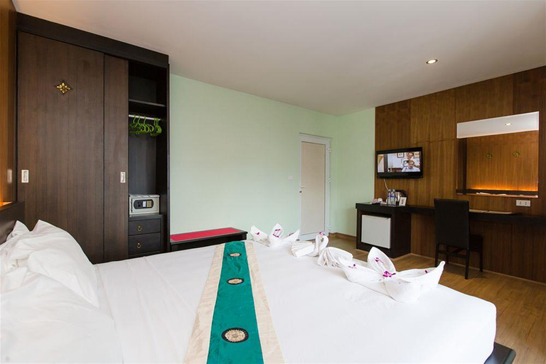Bedroom 3, Sole, Phuket Island