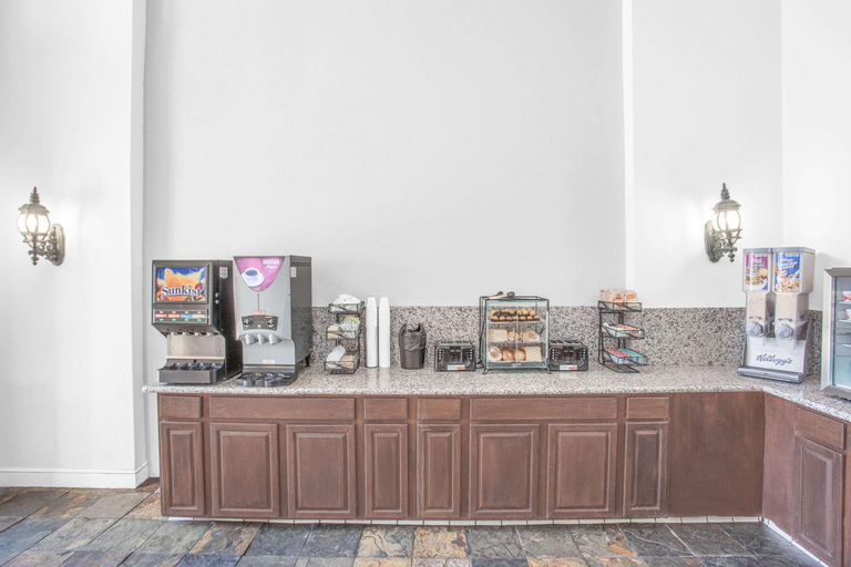 Ramada by Wyndham Barstow, San Bernardino