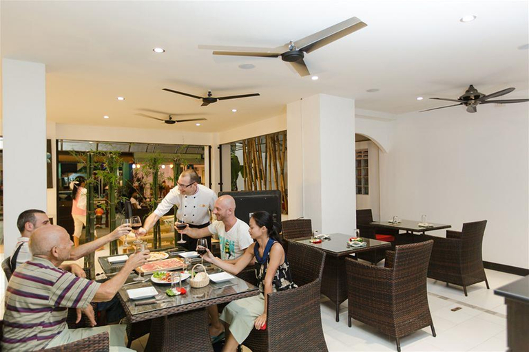 Food & Drinks 5, Sole, Phuket Island