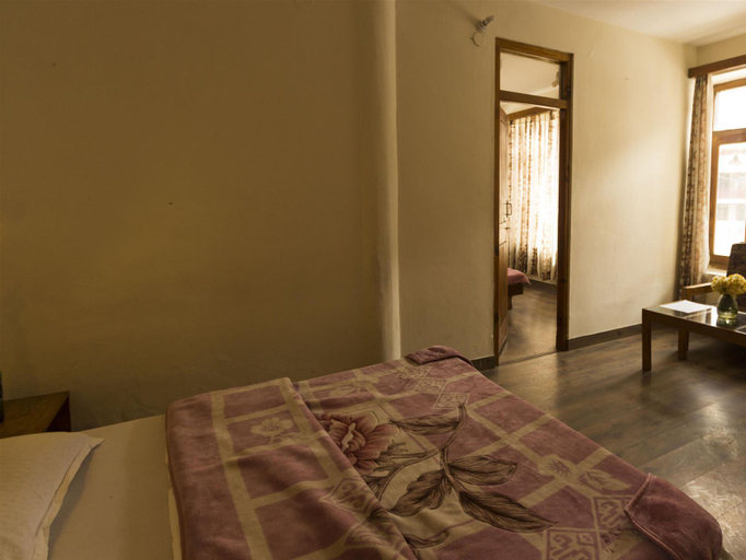 Public Area 5, Tourist Hotel, Kullu
