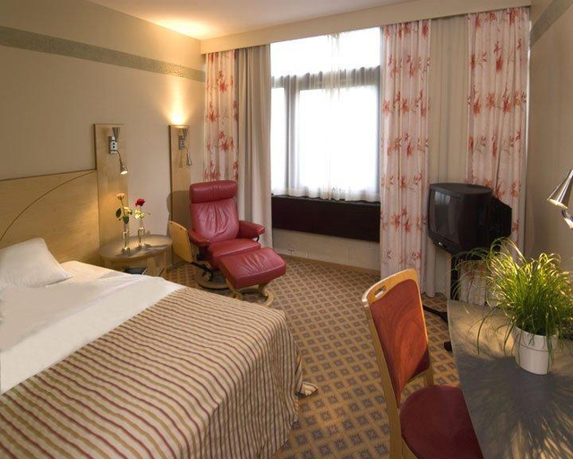 Exterior & Views 3, Nordfjord Hotell, Eid