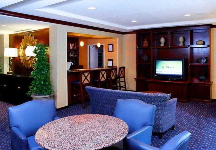 Public Area 2, Courtyard by Marriott Charlottesville - University Medical Center, Charlottesville