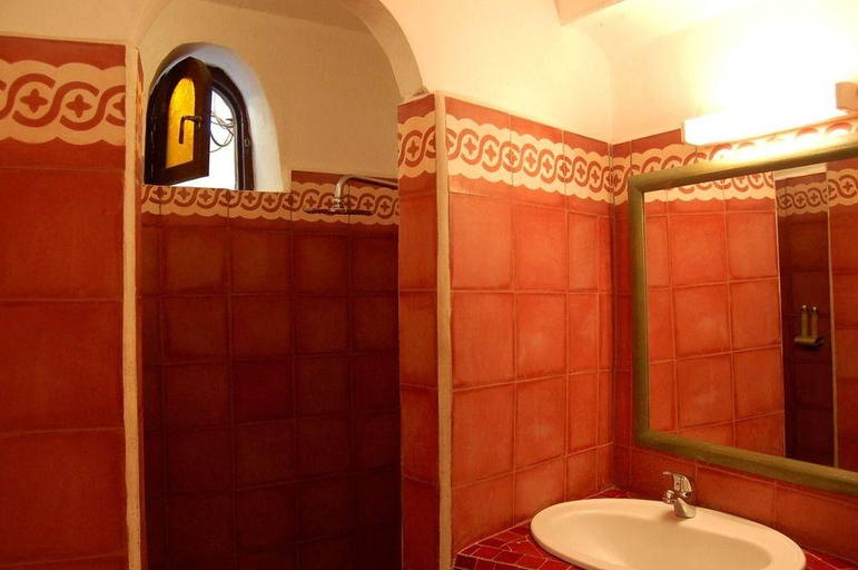 Bathroom 4, Villa Garance, Essaouira