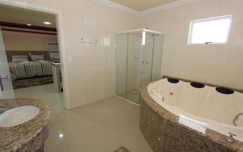 Bathroom 5, Joaçaba, Joaçaba