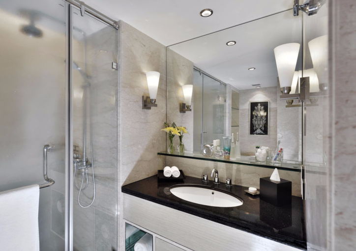 Bathroom 4, Lakeside Chalet, Mumbai - Marriott Executive Apt, Mumbai Suburban