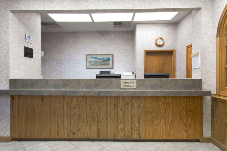 Public Area 2, Mariner Inn And Suites, Dare