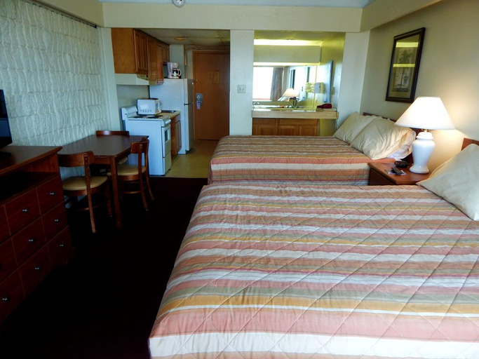 Public Area 2, Padre South Hotel On The Beach, Cameron