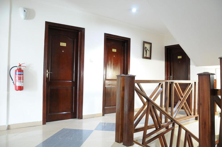 Exterior & Views 2, Crystal Palm Hotel, Accra