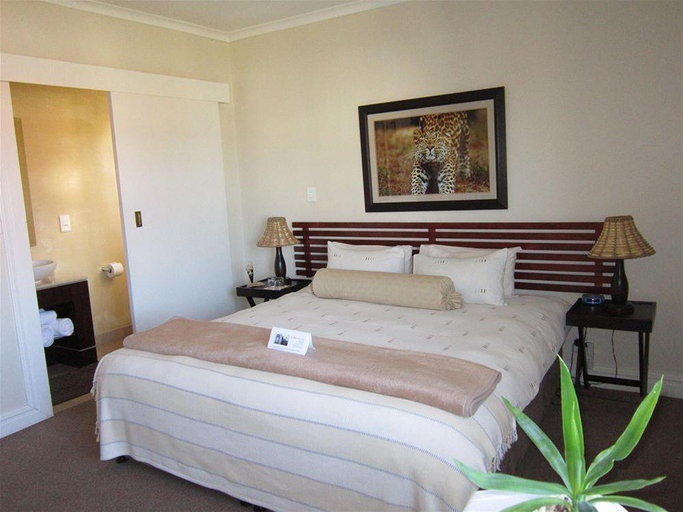 Bedroom 3, La Roche Guest House, City of Cape Town