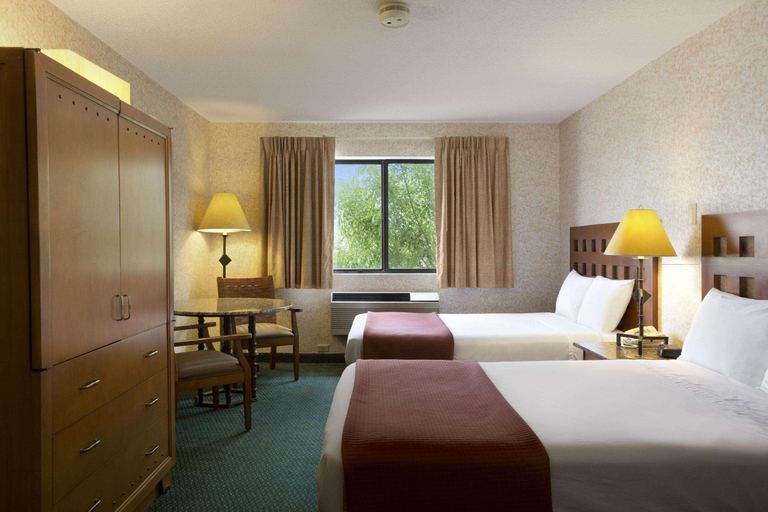 Bedroom 3, Green Tree Inn, Bernalillo