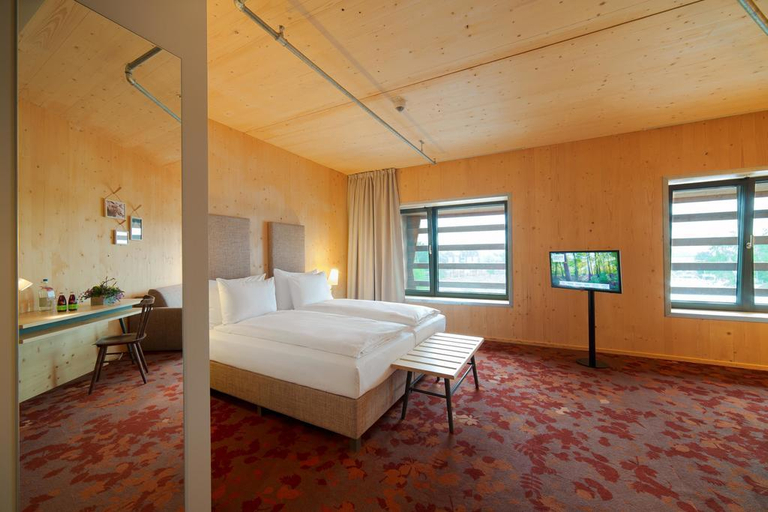 Bedroom 4, Raphael Wälderhaus, Hamburg