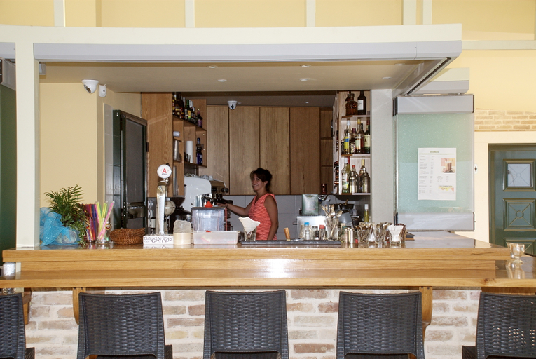 Food & Drinks 4, Glyfada Beach, Ionian Islands