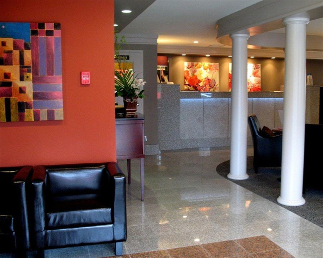 Public Area 3, Helm's Inn, Capital
