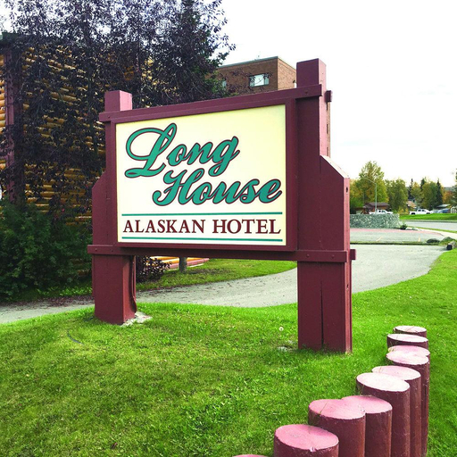 Exterior, Longhouse Alaskan, Anchorage