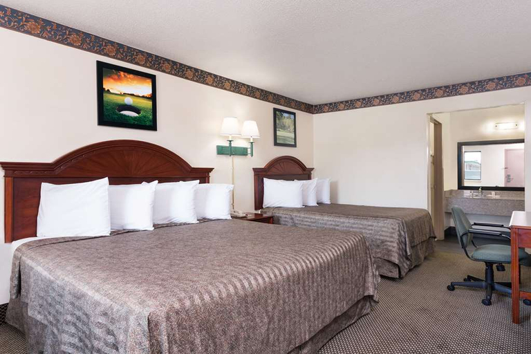Bedroom 3, Heritage Inn, Richmond