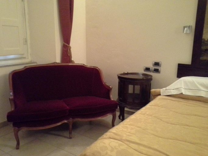 Bedroom 3, Vogue Arezzo, Arezzo