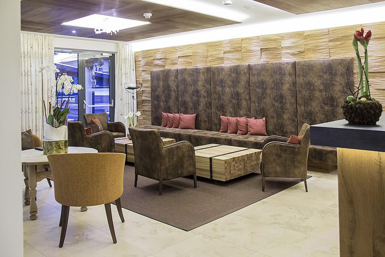 Public Area 3, Hotel am Reiterkogel, Zell am See
