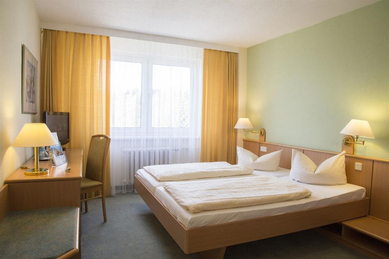 Bedroom 3, Werrapark Resort Hotel Frankenblick, Hildburghausen