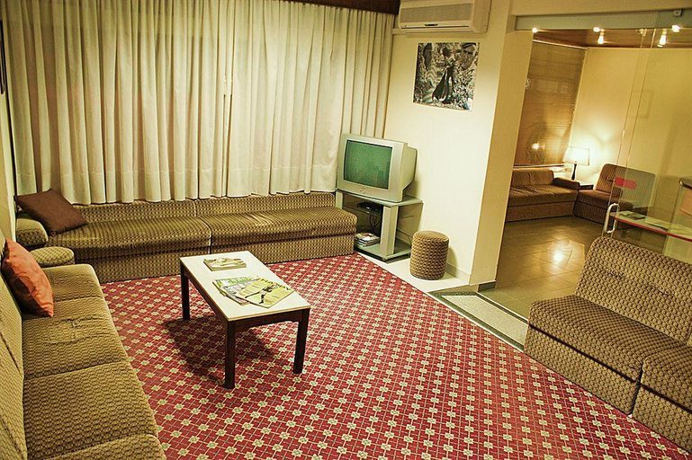 Public Area 3, Hotel Cristo Rei - Fátima, Ourém