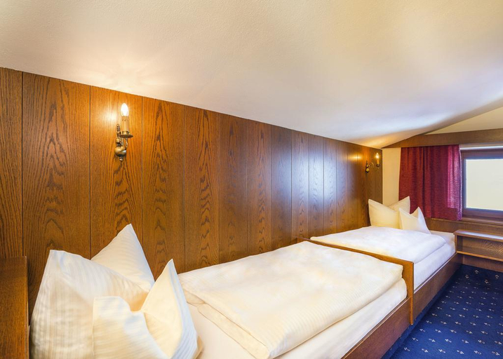 Bedroom 3, Sporthotel Pechtl, Reutte