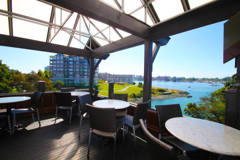 Exterior & Views 2, Spinnakers Brew Pub & Guest Houses, Capital