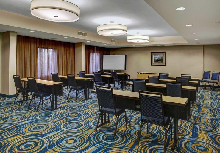 Business Facilities 1, Courtyard New Bern, Craven