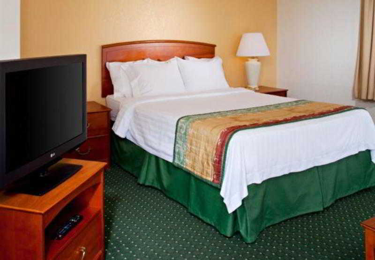 Bedroom 3, TownePlace Suites Cleveland Westlake, Cuyahoga