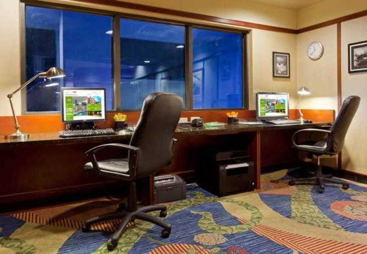 Public Area 3, Courtyard By Marriott Farmington, Hartford