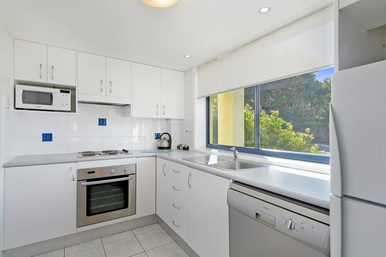 Exterior & Views 2, South Pacific Apartments, Port Macquarie-Hastings - Pt A