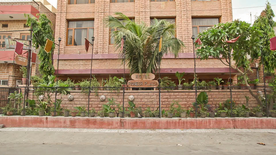 Exterior & Views 2, Hotel Pioneer Plaza, Jodhpur