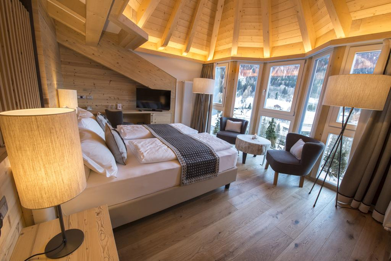 Bedroom 3, Monte Giner, Trento