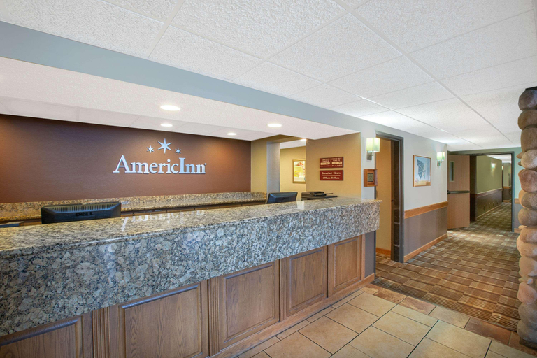 Public Area 2, AmericInn by Wyndham Lincoln North, Lancaster