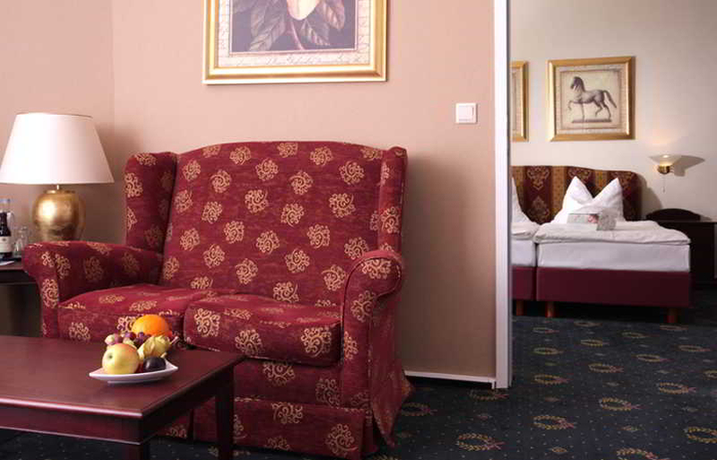 Bedroom 3, Cliff-Hotel Rügen, Vorpommern-Rügen