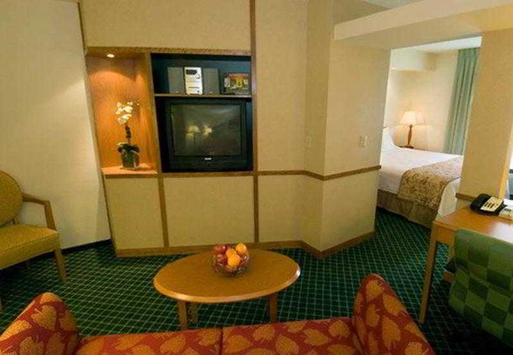 Public Area 2, Fairfield Inn & Suites Valparaiso, Porter