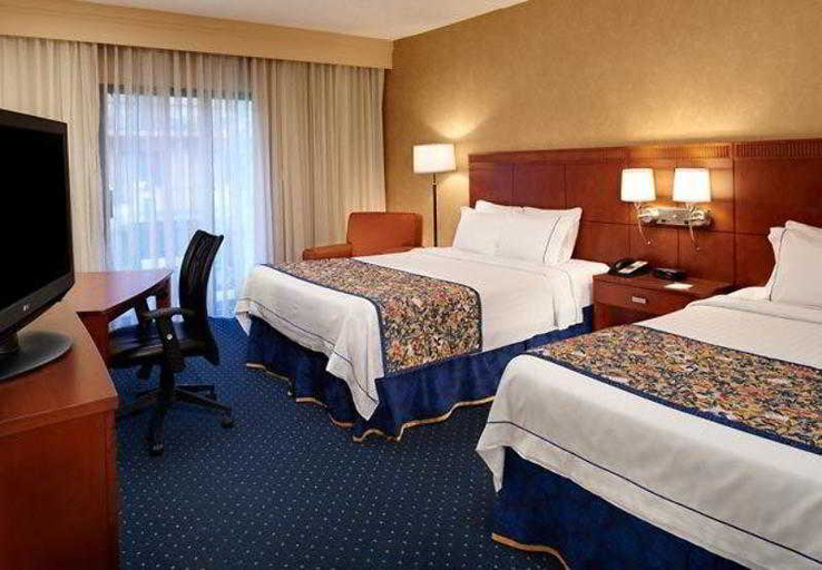 Bedroom 3, Courtyard Detroit Metro Airport Romulus, Wayne