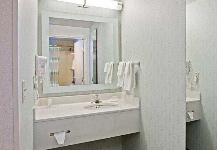 Bathroom 4, SpringHill Suites Louisville Hurstbourne/North, Jefferson
