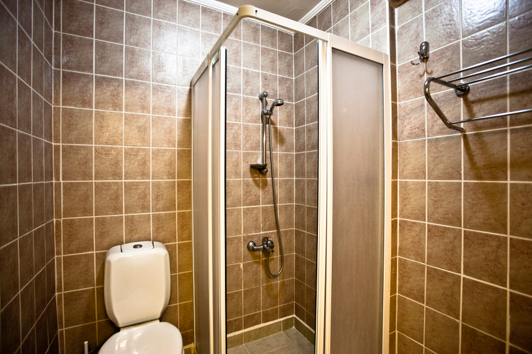 Bathroom 5, T & G Apartments, Marmaris