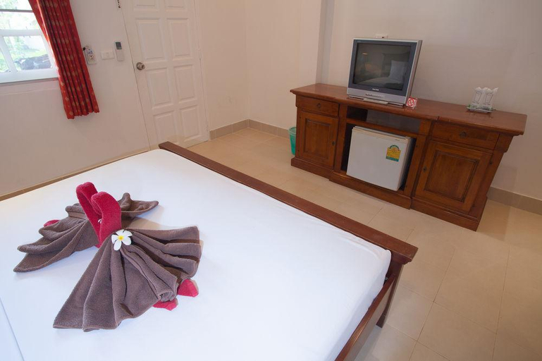 Bedroom 4, Austrian Garden Hotel Patong, Pulau Phuket