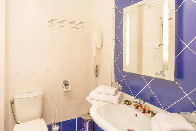 Bathroom 5, MPM Arsena, Nesebar