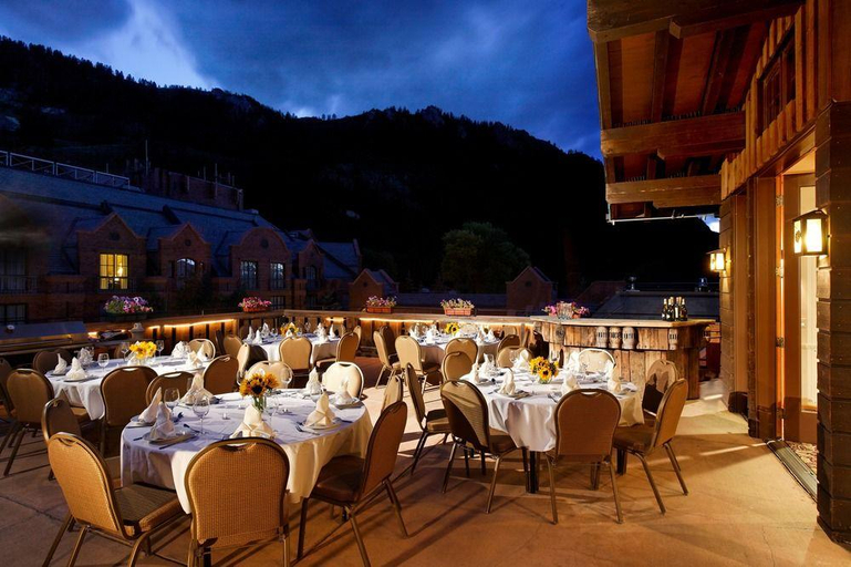 Food & Drinks, Mountain Chalet Aspen, Pitkin