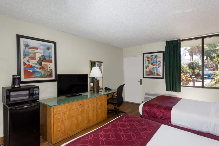 Public Area 2, Ocean Reef Hotel, Broward