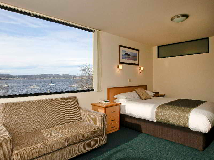 Bedroom 2, Motel 429 , Hobart