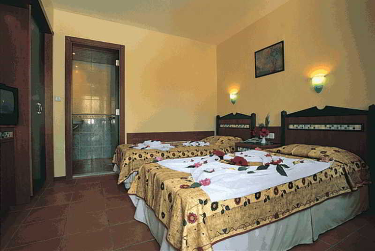 Bedroom 3, Katre Hotel Oludeniz, Fethiye