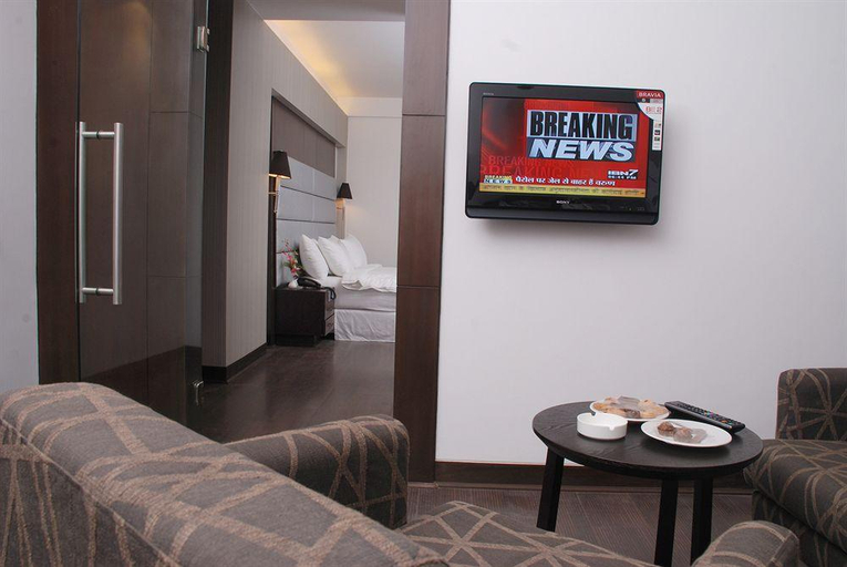 Public Area 2, Southern Plaza, Kolkata