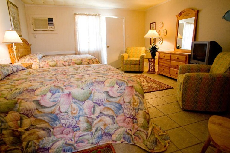 Bedroom 3, Owens' Motel, Dare