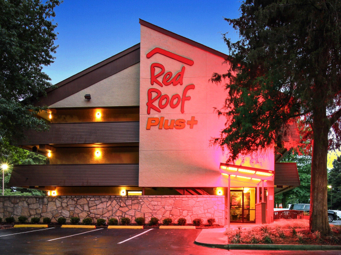 Exterior & Views 5, Red Roof PLUS+ Atlanta - Buckhead, DeKalb