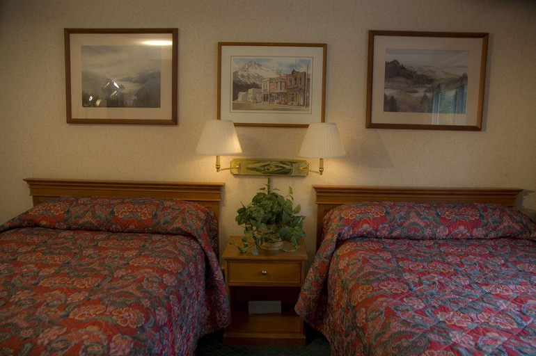 Bedroom 4, Holland America Skagway Inn, Skagway-Yakutat-Angoon