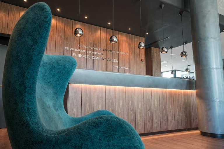 Public Area, Motel One Hamburg-Airport, Hamburg